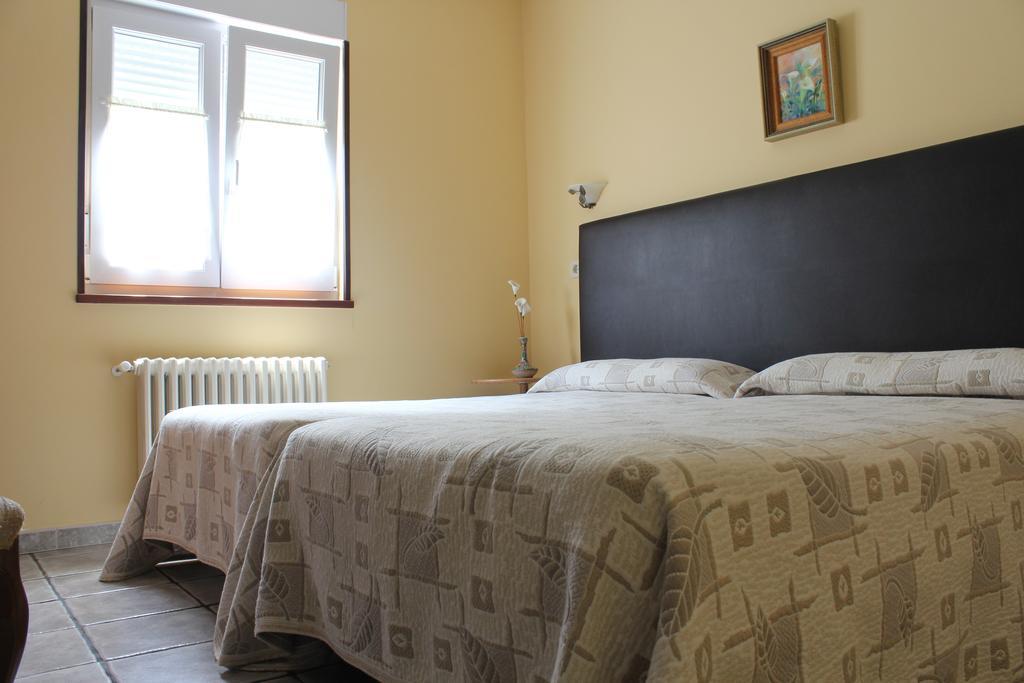 Apartamentos Casa Germana Tapia De Casariego Eksteriør bilde