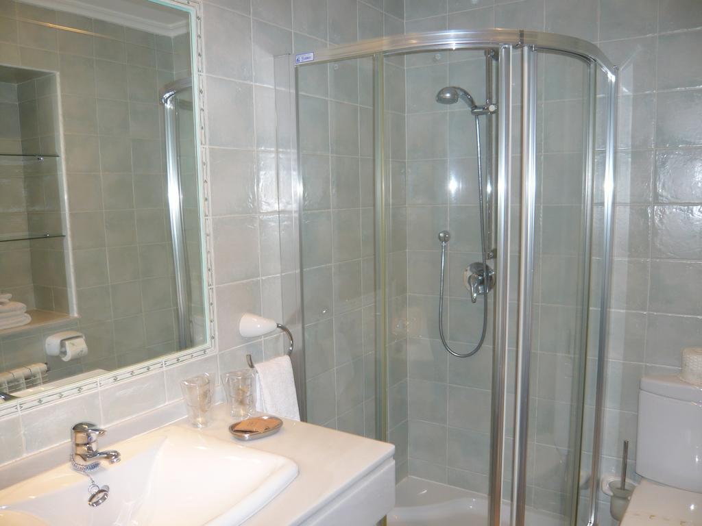 Apartamentos Casa Germana Tapia De Casariego Eksteriør bilde